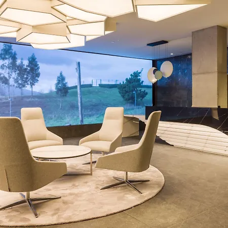 Ilunion San Mames 4* בילבאו