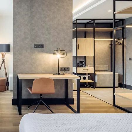 Ilunion San Mames Готель 4*