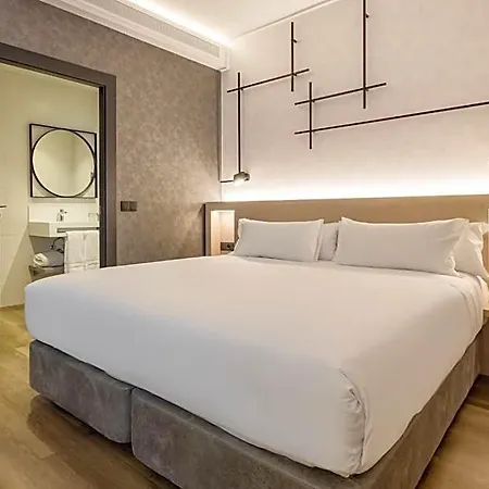 فندق Ilunion San Mames 4*