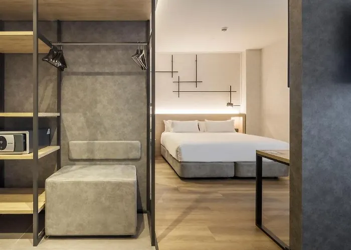 Hotel Ilunion San Mames 4*